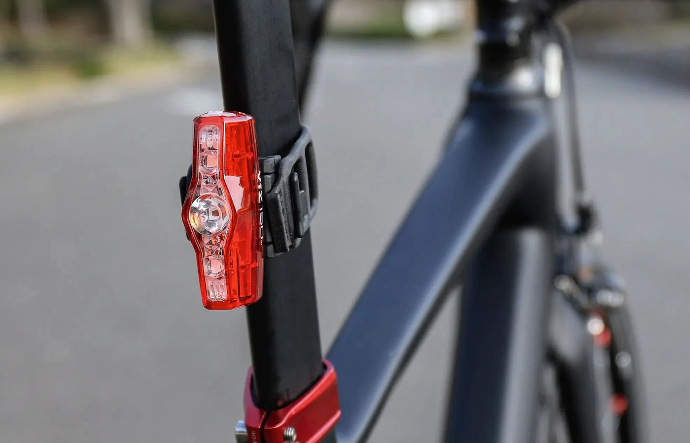 CatEye:  ViZ 150 Rear Bike Light